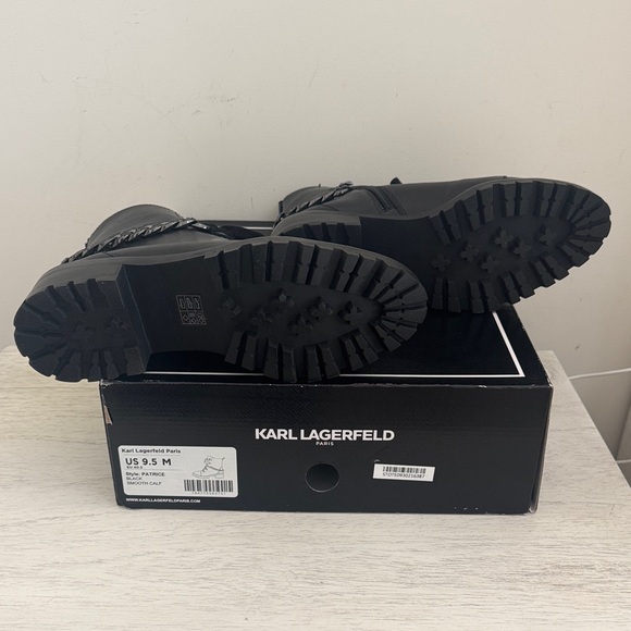 Karl Lagerfeld Black Leather Boots with Chain Accent - Picture 3 of 4